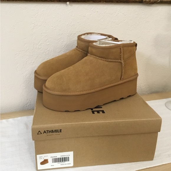 Women\'s Tan Winter Boots